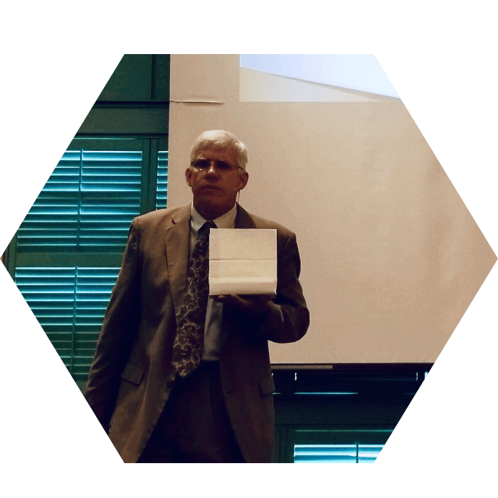 James Songster - A Professional Magician in Orlando Professional Magician in Orlando