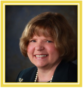 Seminar Magic takes picture after conference